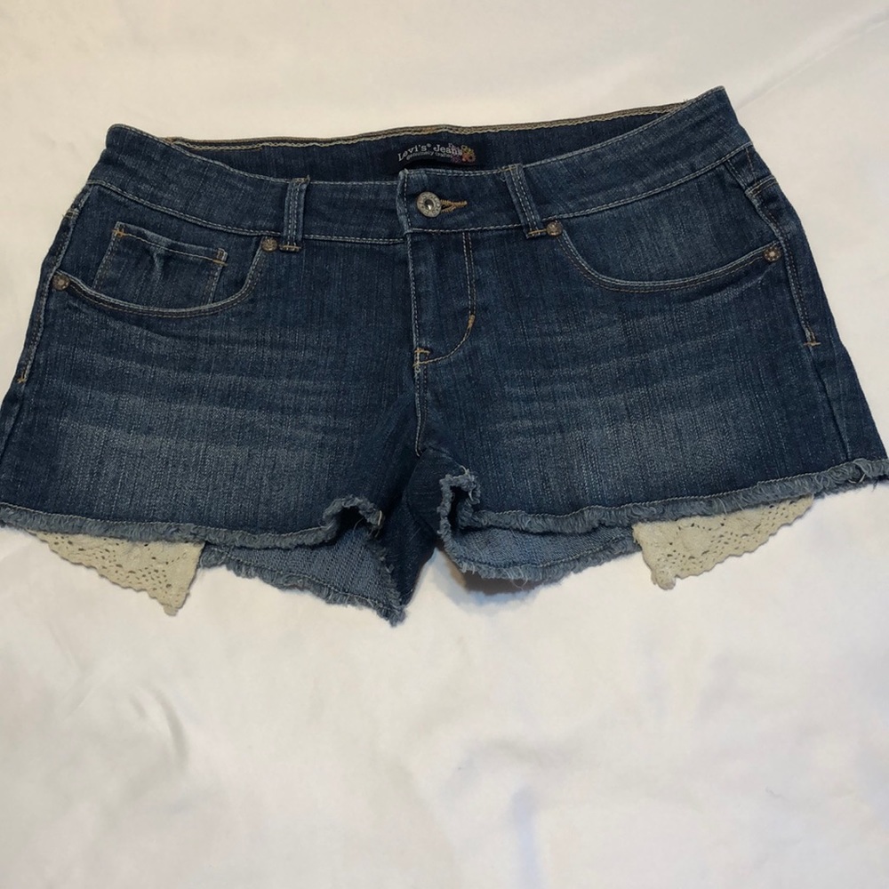 Levi’s jeans shorts